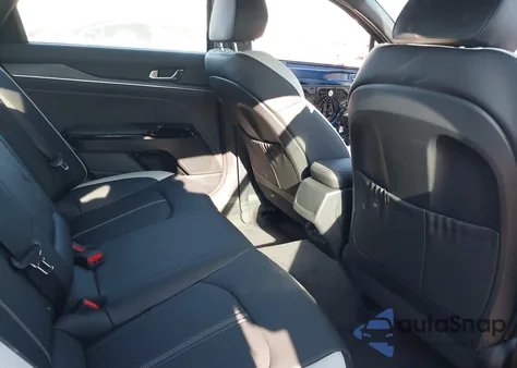 2025 Kia K5 Gt-Line из США, поврежденный, VIN KNAG64J76S5350185